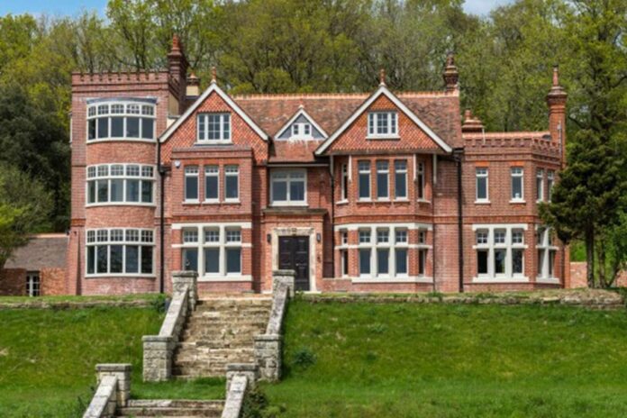 La collezione d'arte di Cate Blanchett Art Rights Magazine